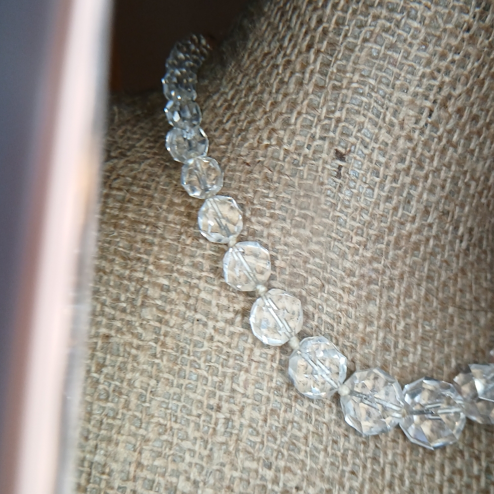 Vintage Graduated Crystal Beaded Necklace Faceted Beads 10k Clasp - Picture 2 of 10